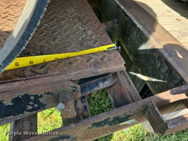 image for item DS4765 2015 Trailerman Trailers Inc. HHG8205R20 equipment trailer