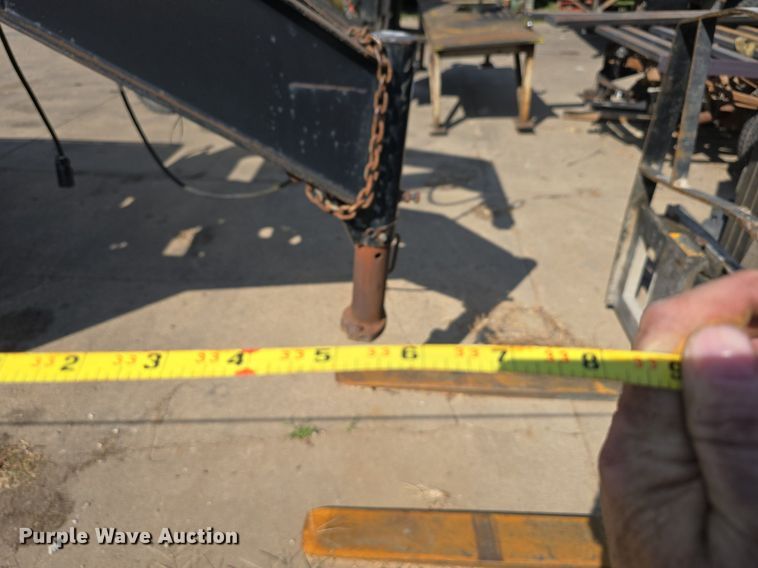 image for item DS4765 2015 Trailerman Trailers Inc. HHG8205R20 equipment trailer