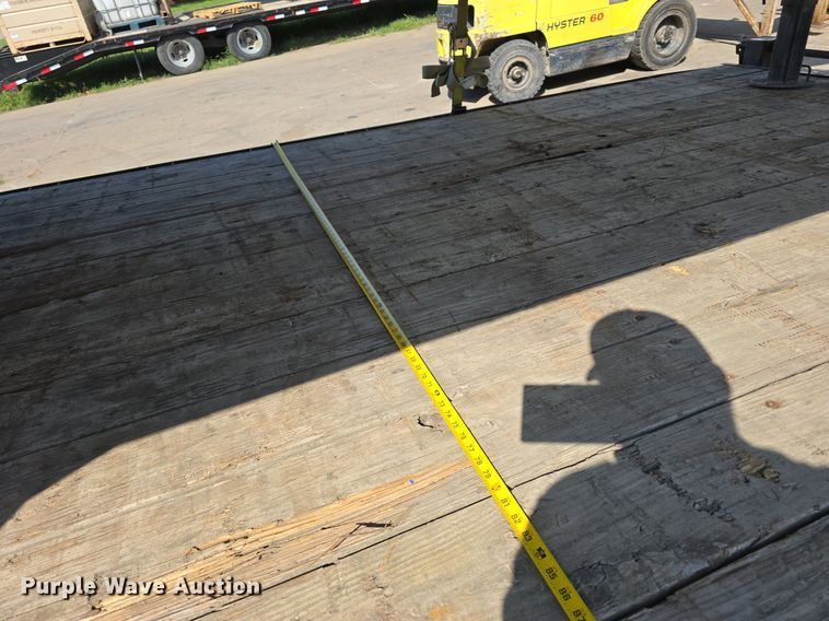 image for item DS4765 2015 Trailerman Trailers Inc. HHG8205R20 equipment trailer