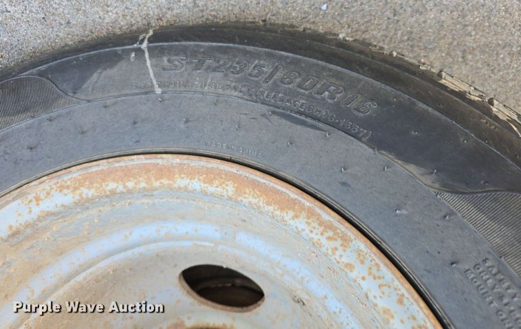 image for item DS4765 2015 Trailerman Trailers Inc. HHG8205R20 equipment trailer