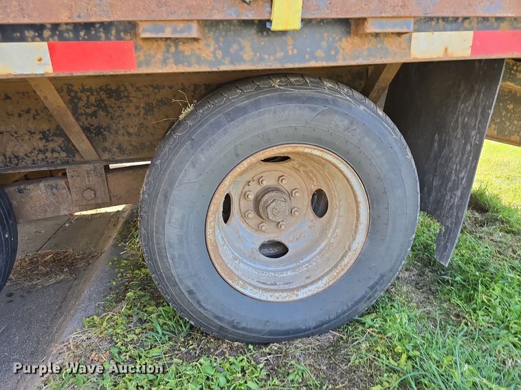 image for item DS4765 2015 Trailerman Trailers Inc. HHG8205R20 equipment trailer