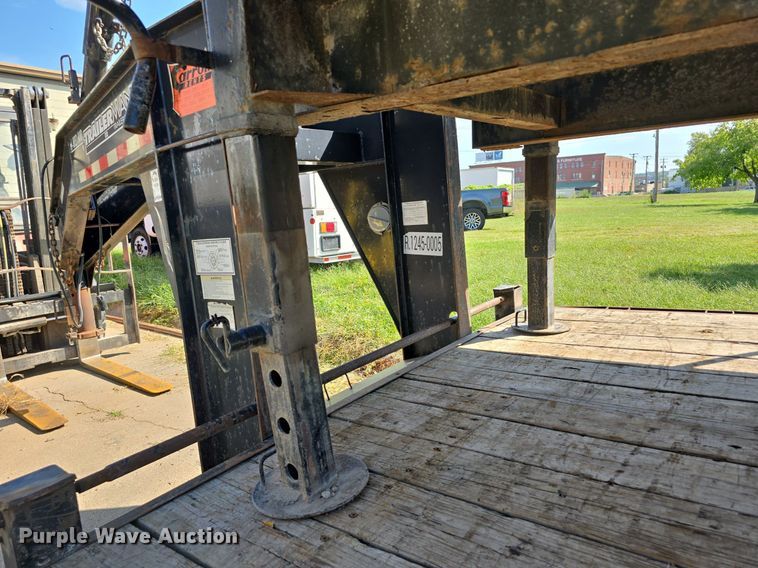 image for item DS4766 2011 Hillsboro Industries 725-TD-BT equipment trailer