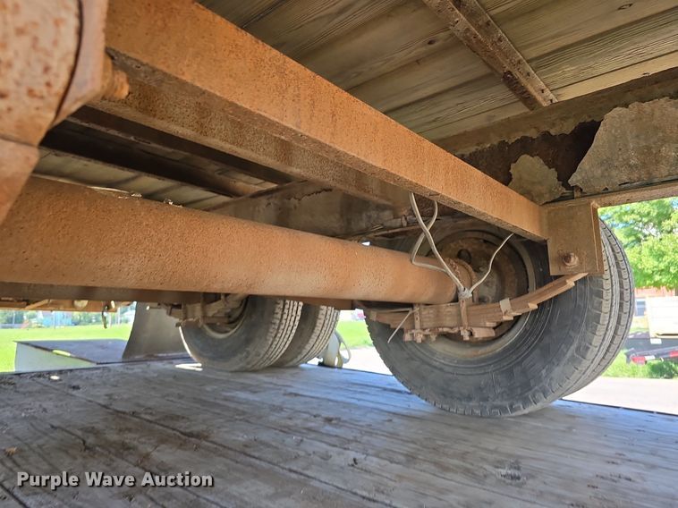 image for item DS4766 2011 Hillsboro Industries 725-TD-BT equipment trailer