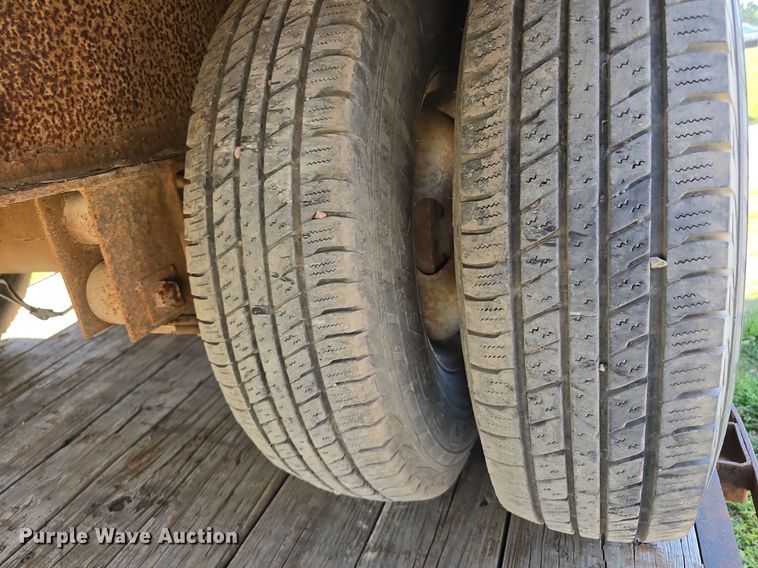 image for item DS4766 2011 Hillsboro Industries 725-TD-BT equipment trailer