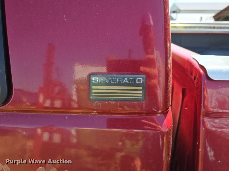 image for item DS4783 1991 Chevrolet K1500 Ext. Cab pickup truck