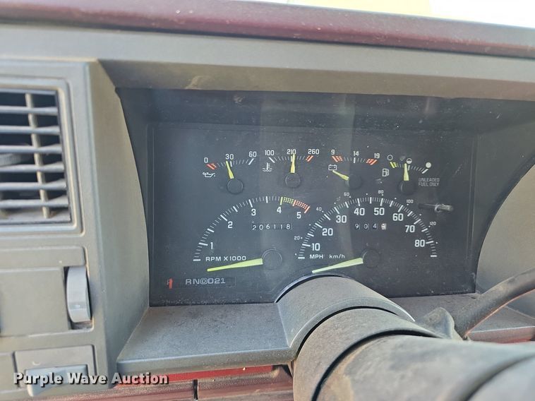 image for item DS4783 1991 Chevrolet K1500 Ext. Cab pickup truck