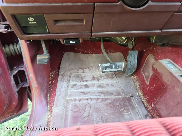 image for item DS4783 1991 Chevrolet K1500 Ext. Cab pickup truck