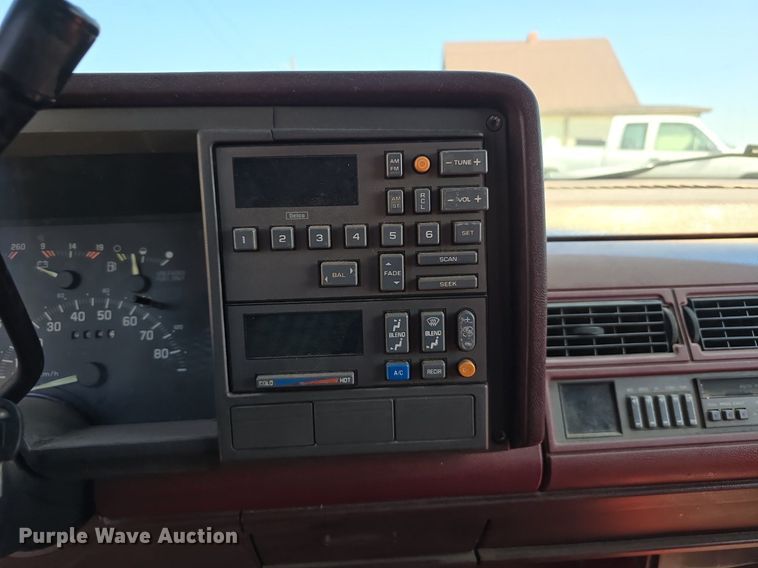 image for item DS4783 1991 Chevrolet K1500 Ext. Cab pickup truck