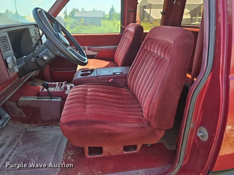 image for item DS4783 1991 Chevrolet K1500 Ext. Cab pickup truck