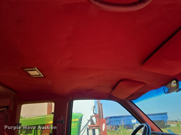 image for item DS4783 1991 Chevrolet K1500 Ext. Cab pickup truck