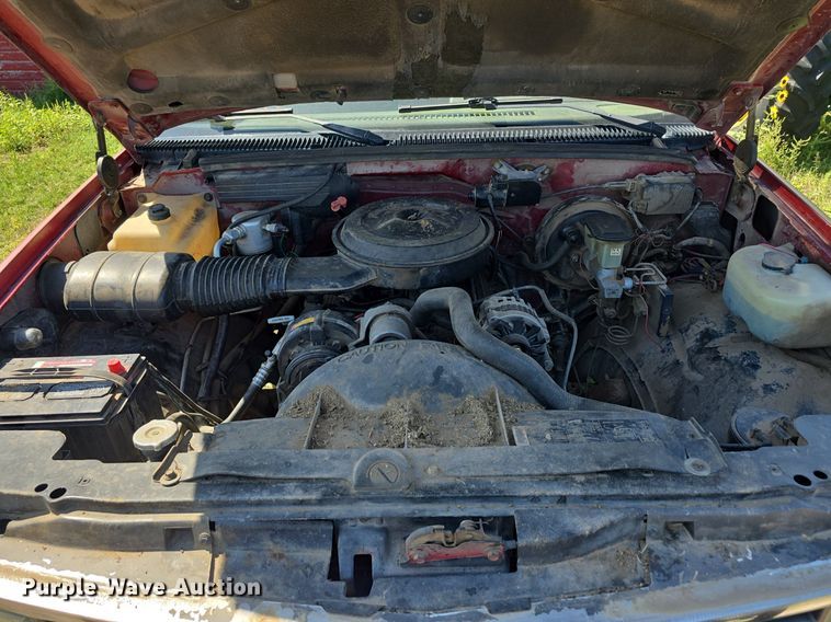 image for item DS4783 1991 Chevrolet K1500 Ext. Cab pickup truck