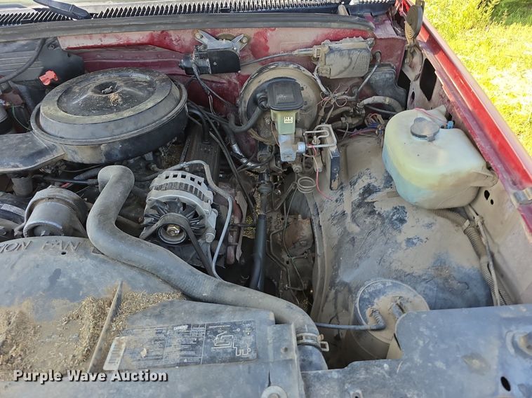 image for item DS4783 1991 Chevrolet K1500 Ext. Cab pickup truck