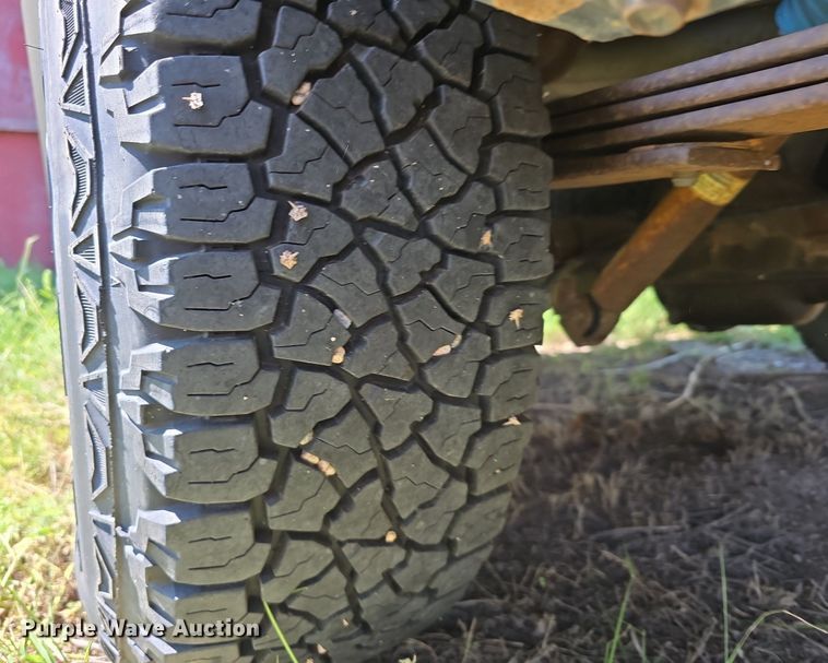 image for item DS4783 1991 Chevrolet K1500 Ext. Cab pickup truck