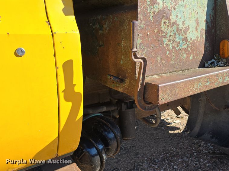 image for item DS4784 1973 GMC 6500 dump truck