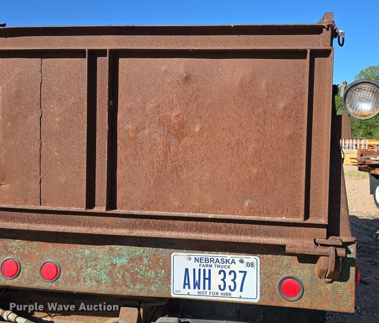 image for item DS4784 1973 GMC 6500 dump truck