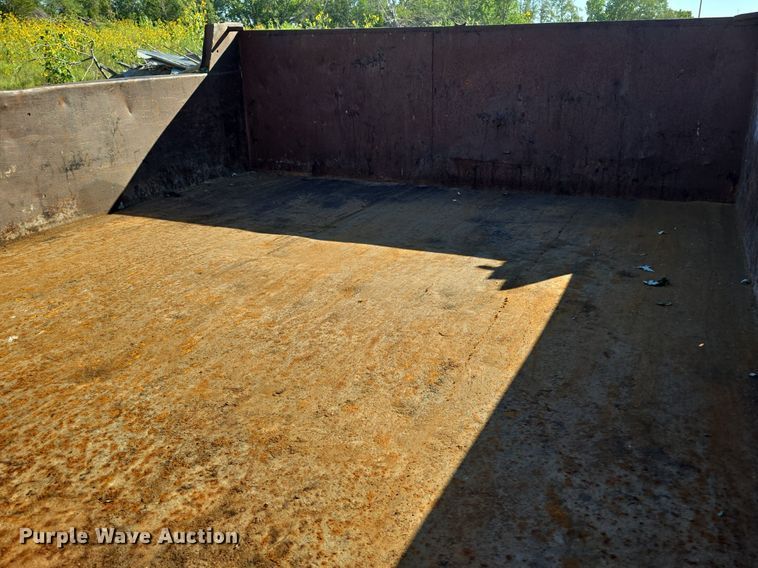 image for item DS4784 1973 GMC 6500 dump truck