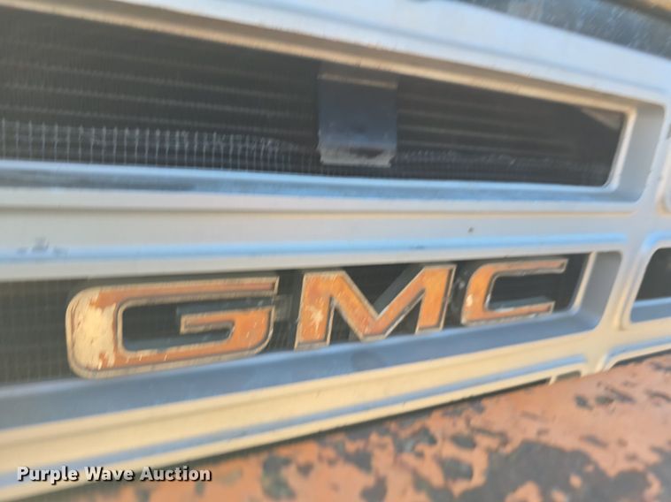 image for item DS4784 1973 GMC 6500 dump truck