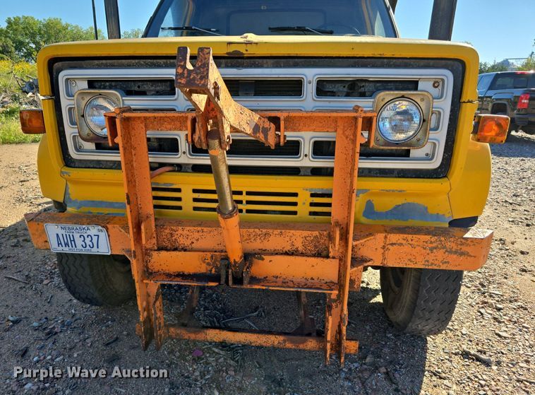 image for item DS4784 1973 GMC 6500 dump truck