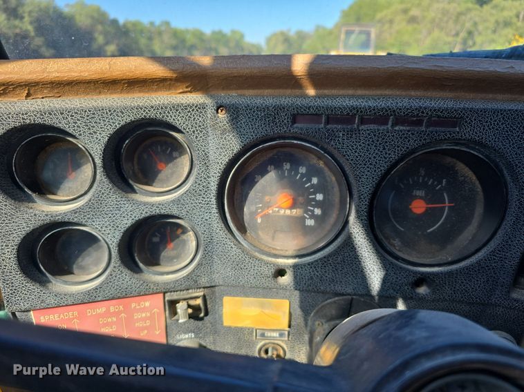 image for item DS4784 1973 GMC 6500 dump truck