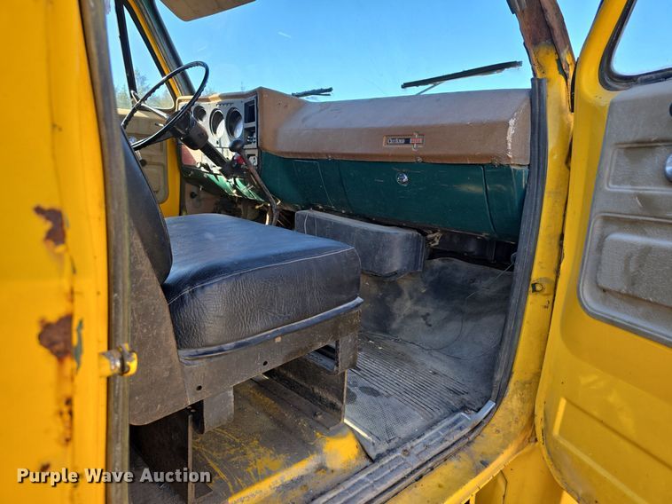image for item DS4784 1973 GMC 6500 dump truck