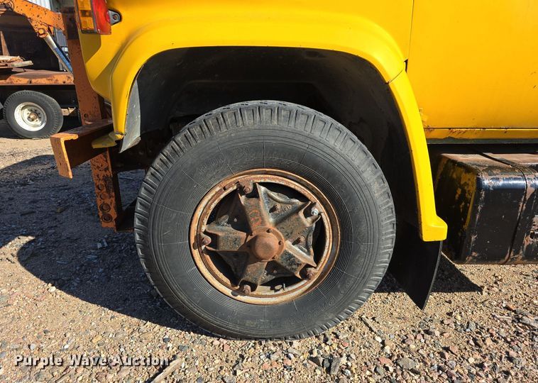 image for item DS4784 1973 GMC 6500 dump truck