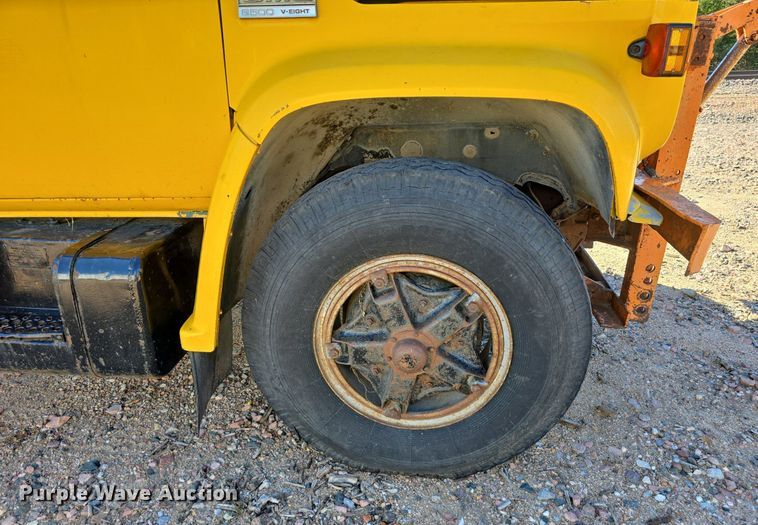 image for item DS4784 1973 GMC 6500 dump truck