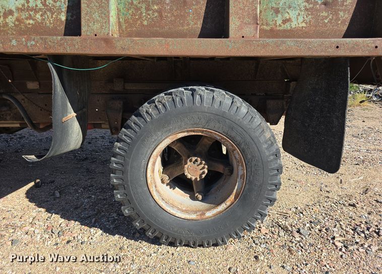 image for item DS4784 1973 GMC 6500 dump truck