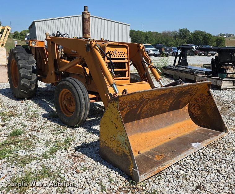 image for item DS4788 International Harvester 2510B tractor
