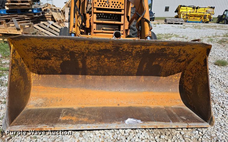 image for item DS4788 International Harvester 2510B tractor