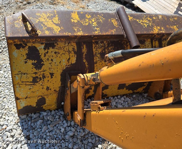 image for item DS4788 International Harvester 2510B tractor