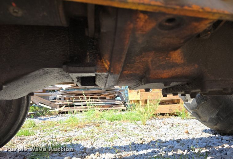 image for item DS4788 International Harvester 2510B tractor