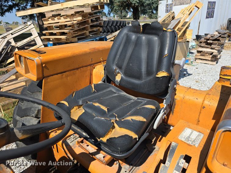 image for item DS4788 International Harvester 2510B tractor