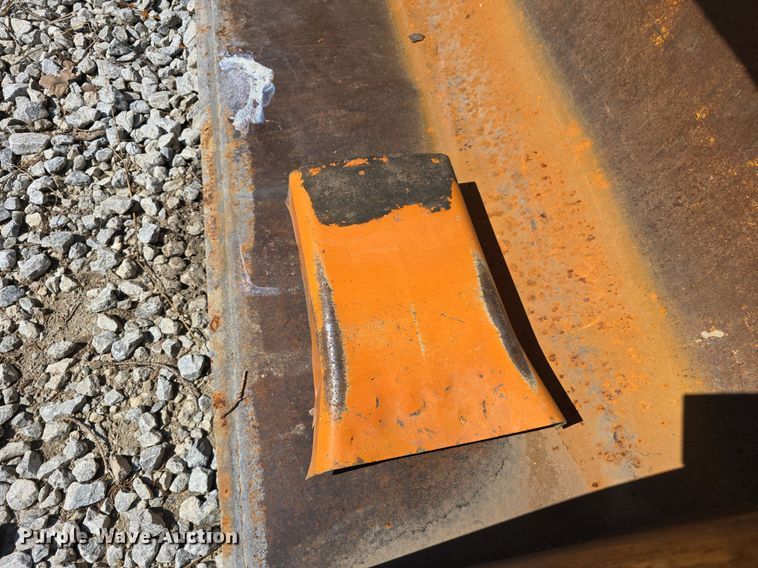 image for item DS4788 International Harvester 2510B tractor