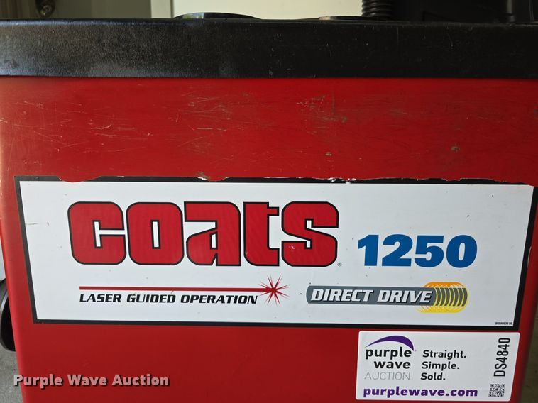image for item DS4840 Coats 1250 Direct Drive tire balancer