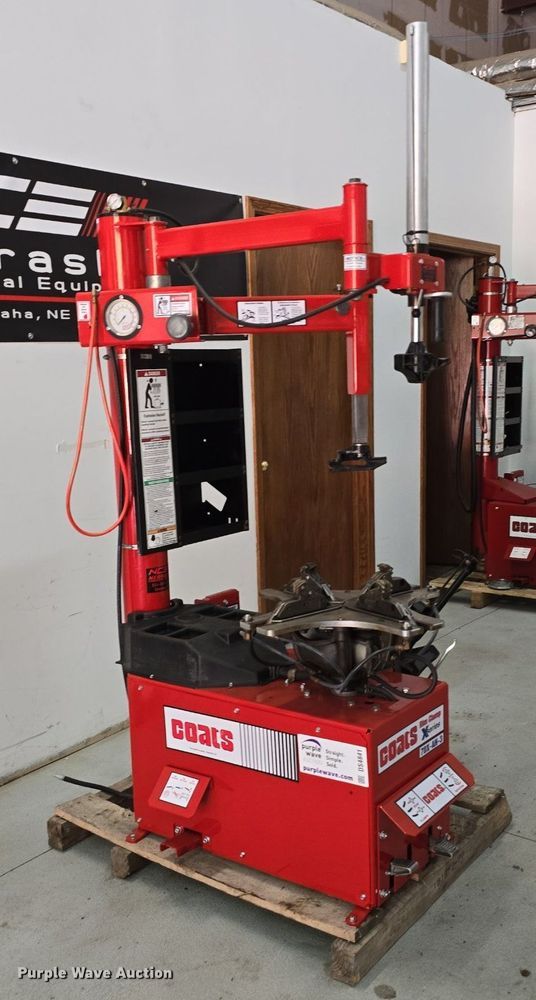 image for item DS4841 Coats Rim Clamp X Series 70X-AH-3 tire machine