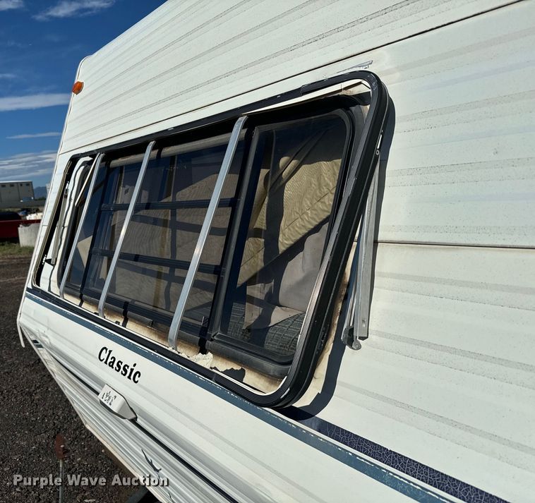 image for item DS7546 1991 Dutchman 180 camper