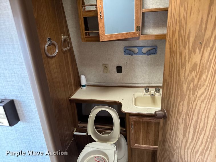 image for item DS7546 1991 Dutchman 180 camper