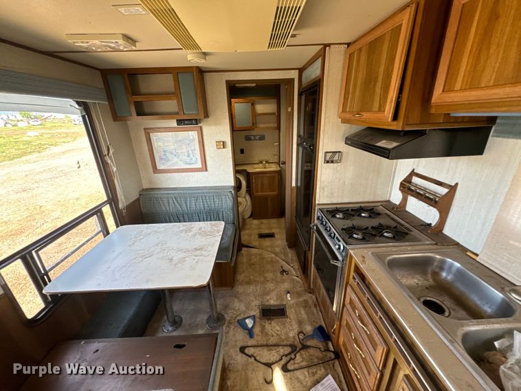 image for item DS7546 1991 Dutchman 180 camper