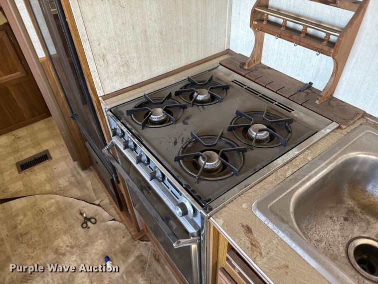 image for item DS7546 1991 Dutchman 180 camper