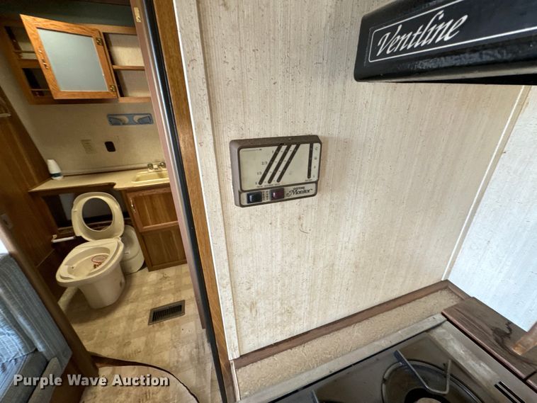 image for item DS7546 1991 Dutchman 180 camper