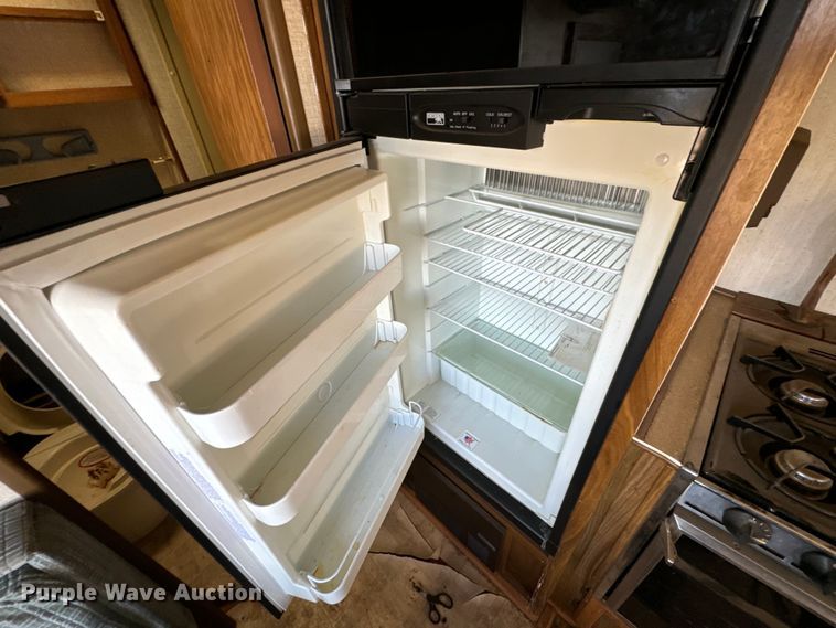 image for item DS7546 1991 Dutchman 180 camper