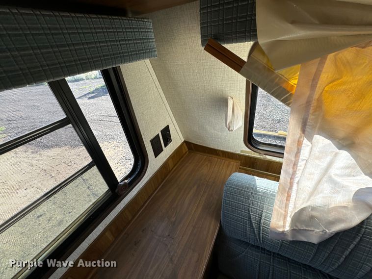 image for item DS7546 1991 Dutchman 180 camper