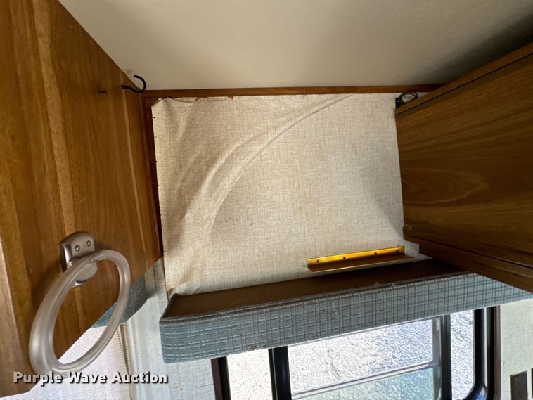 image for item DS7546 1991 Dutchman 180 camper