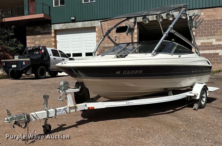 image for item DS7547 1997 Bayliner 1750LS  boat