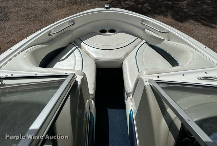 image for item DS7547 1997 Bayliner 1750LS  boat