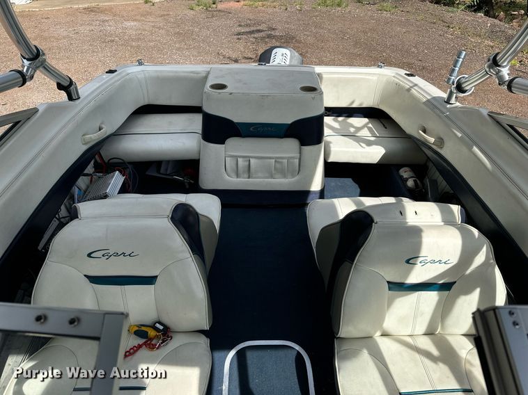 image for item DS7547 1997 Bayliner 1750LS  boat