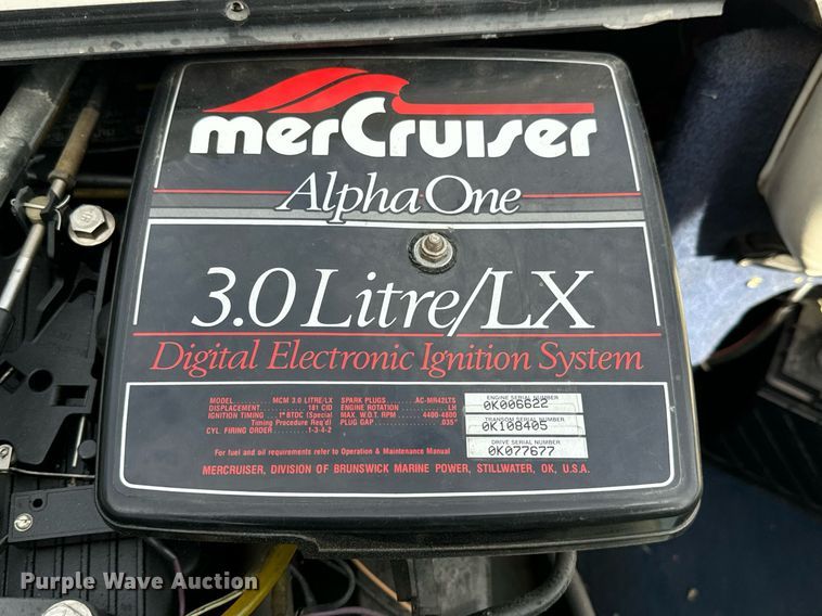 image for item DS7547 1997 Bayliner 1750LS  boat