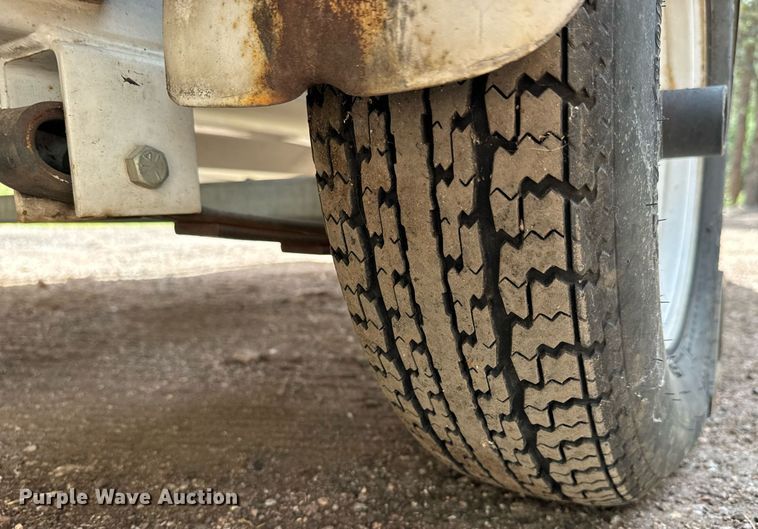 image for item DS7547 1997 Bayliner 1750LS  boat