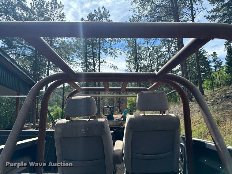 image for item DS7548 1967 Ford Bronco SUV