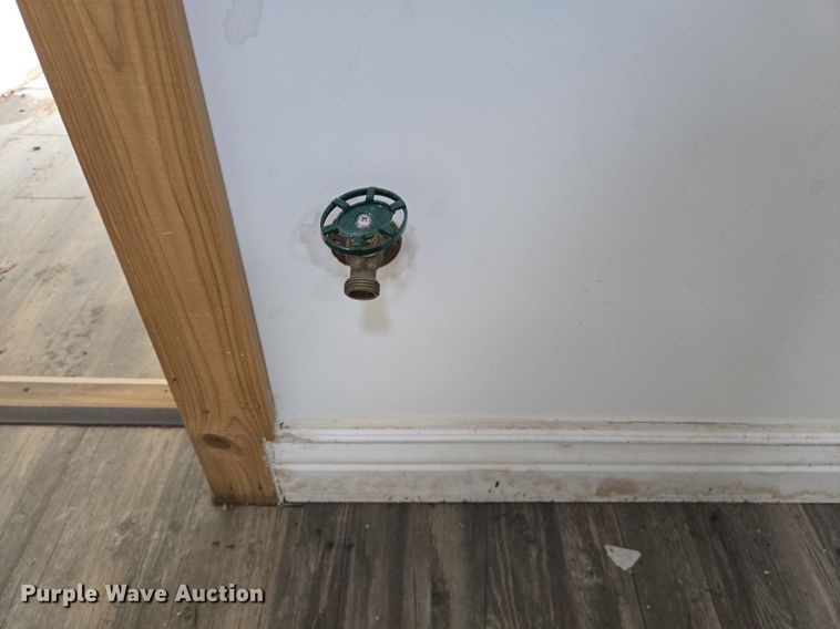 image for item DT5252 Office container